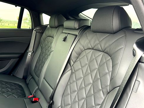 New 2027 BMW X6 M60i AWD/4WD image 17