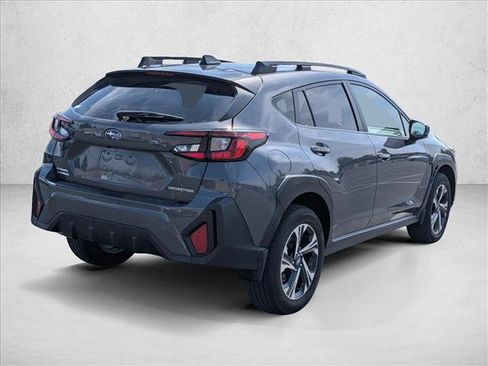 Used 2024 Subaru Crosstrek 2.0i Premium AWD/4WD image 5