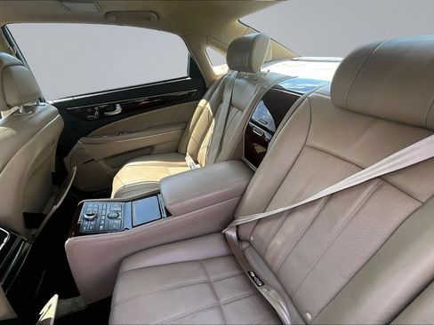 Used 2011 Hyundai Equus Ultimate RWD image 25