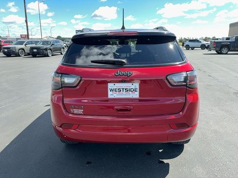 Used 2024 Jeep Compass Limited w/ High Altitude Package AWD/4WD image 6
