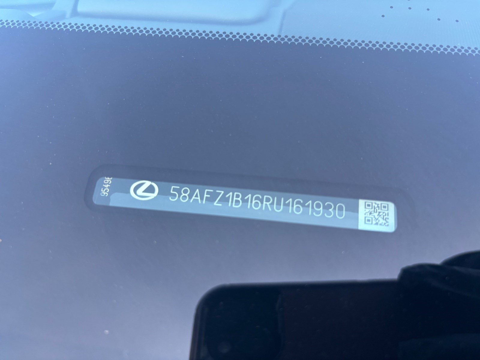 Used 2024 Lexus ES 350 Ultra Luxury w/ Accessory Package (Z2) FWD image 26