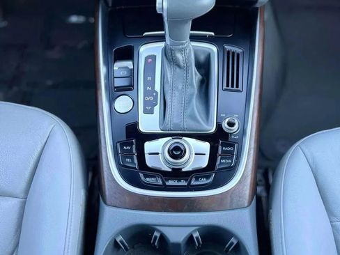 Used 2015 Audi Q5 2.0T Premium Plus w/ Technology Package image 18