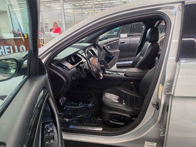 Used 2015 Ford Taurus SHO w/ Equipment Group 401A AWD/4WD image 8