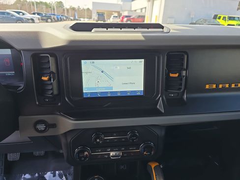 Used 2021 Ford Bronco Badlands image 20