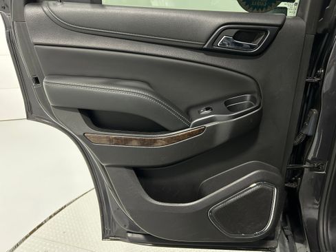 Used 2017 Chevrolet Tahoe LT image 25