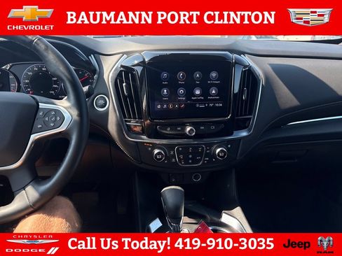 Used 2023 Chevrolet Traverse Premier w/ Redline Edition AWD/4WD image 18