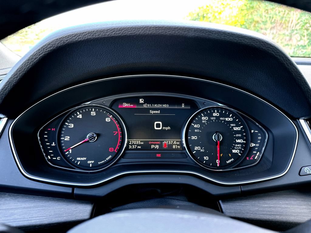 Used 2023 Audi Q5 2.0T Premium w/ Convenience Package AWD/4WD image 26