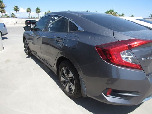 Used 2020 Honda Civic LX image 4