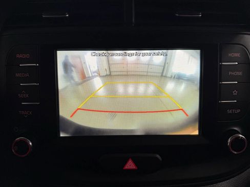 Used 2021 Kia Soul LX FWD image 26