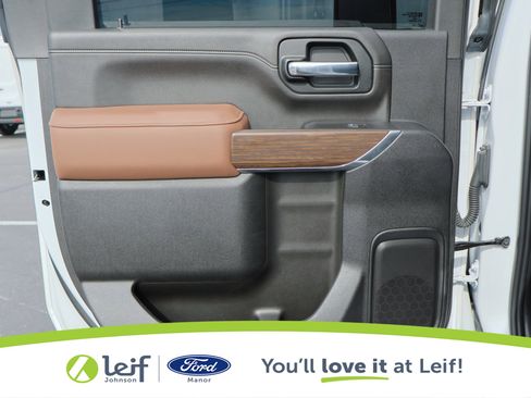 Used 2023 Chevrolet Silverado 2500 High Country w/ Safety Package II image 25