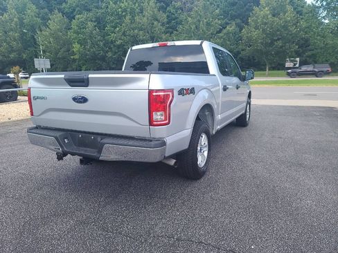 Used 2017 Ford F150 XLT AWD/4WD image 7
