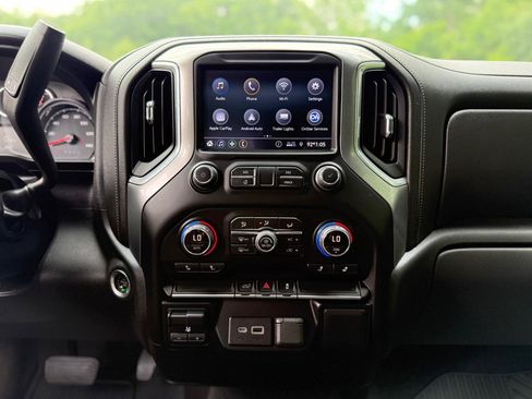 Used 2023 Chevrolet Silverado 2500 LT w/ Convenience Package AWD/4WD image 16