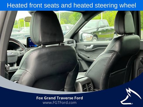 Used 2025 Ford Escape ST-Line Select AWD/4WD image 30