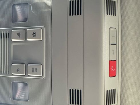 Certified 2025 Volkswagen Jetta S image 14