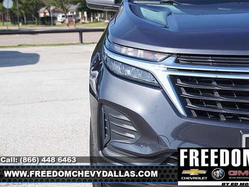Used 2022 Chevrolet Equinox LS w/ LPO, Floor Liner Package FWD image 41