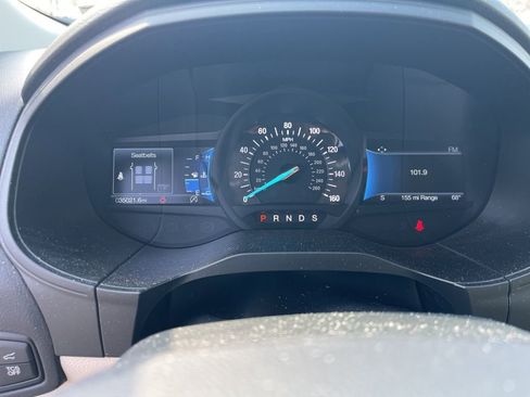 Certified 2023 Ford Edge Titanium w/ Equipment Group 301A image 6