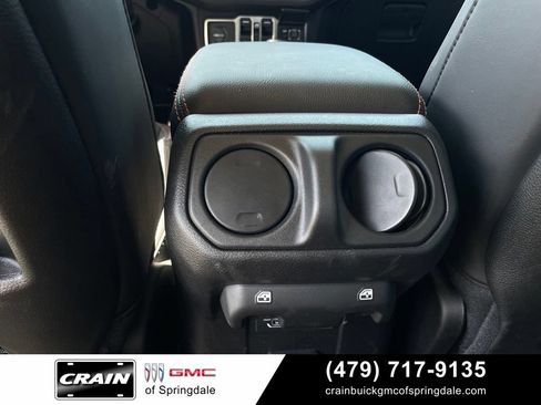 Used 2026 Jeep Wrangler Unlimited Rubicon w/ Technology Group AWD/4WD image 26