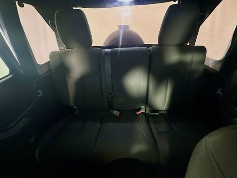 Used 2016 Jeep Wrangler Unlimited Sport w/ Quick Order Package 24S image 13