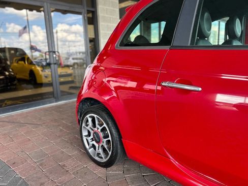 Used 2012 FIAT 500 Sport w/ Safety & Sound Pkg FWD image 23