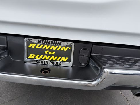 Used 2024 RAM 1500 Laramie AWD/4WD image 15