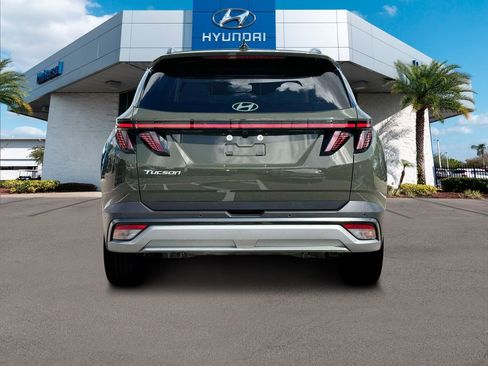 New 2025 Hyundai Tucson Limited image 7