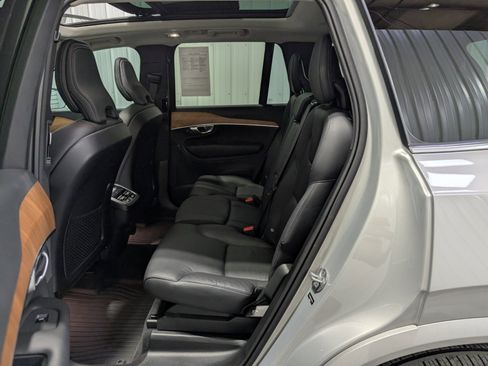 Used 2024 Volvo XC90 B6 Plus w/ Protection Package Premier image 10