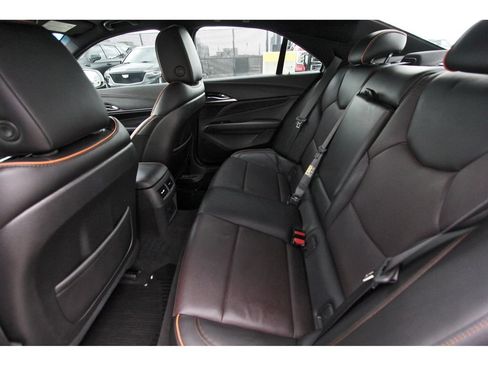Used 2021 Cadillac CT4 V w/ Technology Package RWD image 7