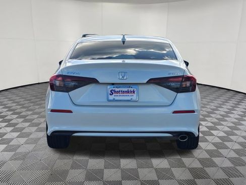 Used 2025 Honda Civic Sport image 7
