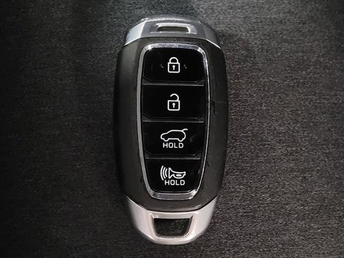 Used 2019 Hyundai Santa Fe SEL FWD image 32