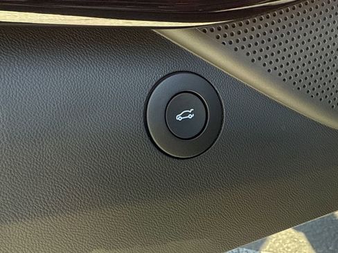 Used 2023 Chevrolet Camaro LT w/ Redline Edition image 12