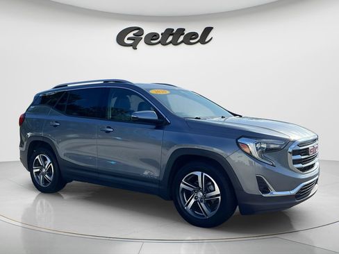 Used 2020 GMC Terrain SLT w/ Preferred Package FWD image 2
