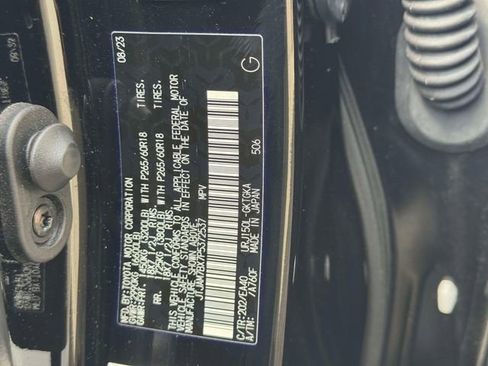 Certified 2023 Lexus GX 460 Premium w/ Premium Package AWD/4WD image 24