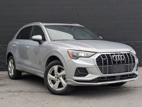 Used 2021 Audi Q3 2.0T Premium image 3