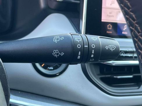 Used 2022 Jeep Compass Limited w/ Elite Group image 25