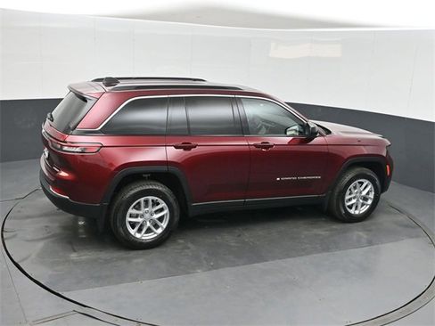 New 2025 Jeep Grand Cherokee Laredo X image 29