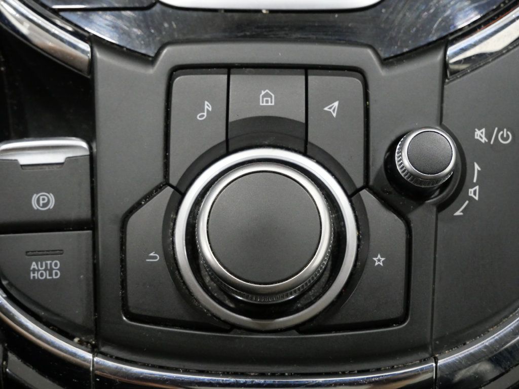 Used 2023 MAZDA CX-9 Touring AWD/4WD image 21