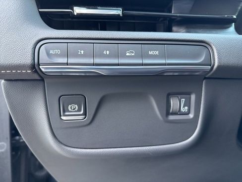 Certified 2021 Cadillac Escalade ESV Premium Luxury image 13