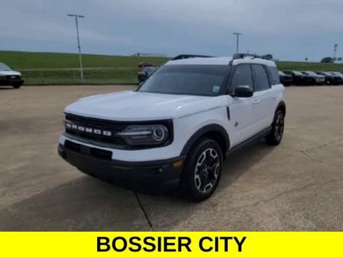 Used 2023 Ford Bronco Sport Outer Banks w/ Tech Package AWD/4WD image 4