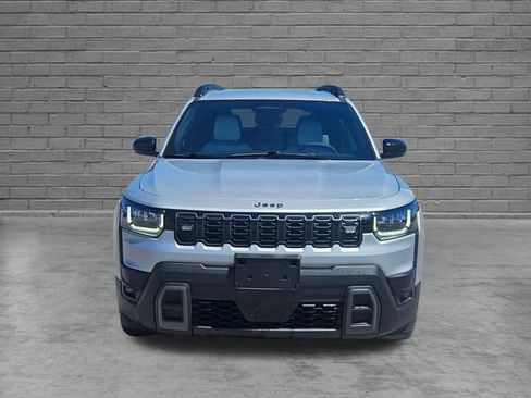 Used 2026 Jeep Cherokee Limited AWD/4WD image 8