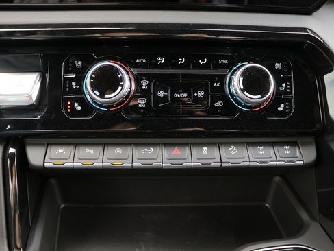 New 2026 GMC Sierra 1500 AT4X w/ AT4X AEV Edition image 21