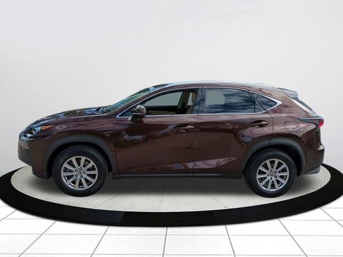 Used 2019 Lexus NX 300 FWD image 6