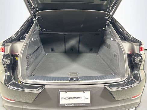 Certified 2025 Porsche Cayenne Coupe image 39