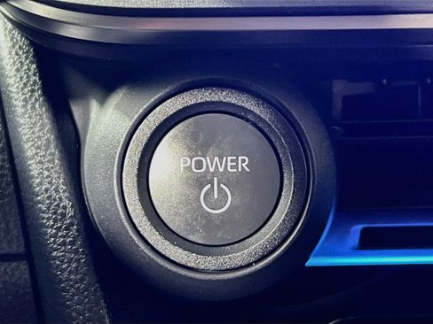 Used 2026 Toyota Prius FWD image 23