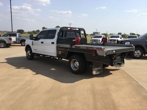 Used 2022 Ford F350 XL w/ STX Appearance Package AWD/4WD image 4