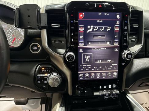 Used 2019 RAM 1500 Laramie w/ Sport Appearance Package image 17