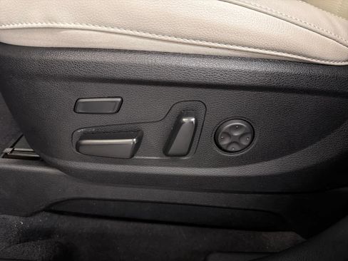 Used 2023 Kia Telluride SX image 17