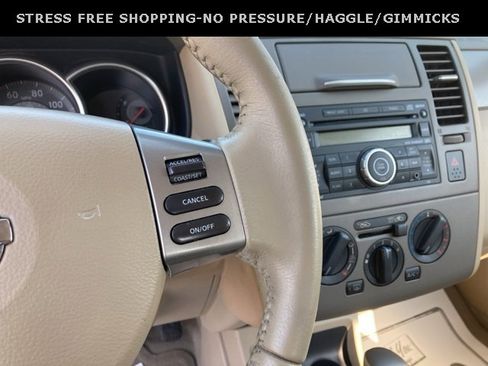 Used 2008 Nissan Versa SL w/ Convenience Pkg image 21