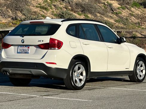 Used 2015 BMW X1 sDrive28i image 2