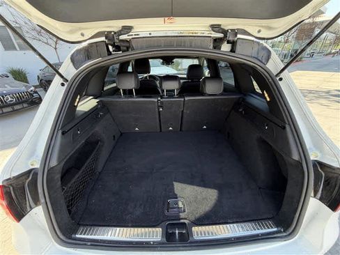 Certified 2019 Mercedes-Benz GLC 300 4MATIC image 9
