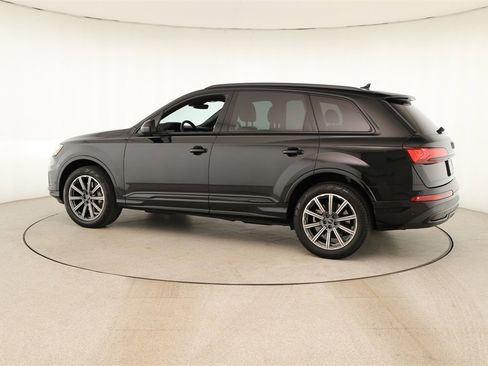 Used 2024 Audi Q7 2.0T Premium Plus image 3